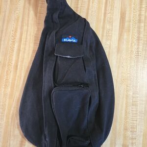 Kavu Black Canvas Sling Pack